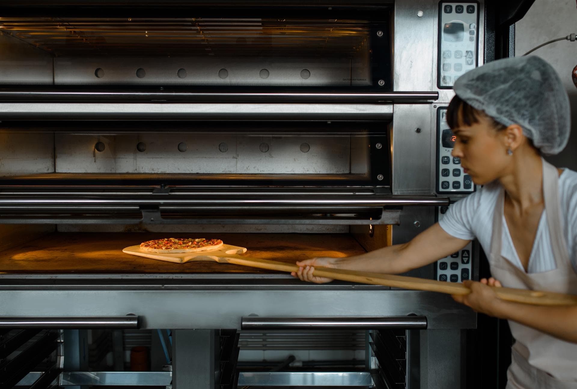 ¡Consiga una cocción perfecta con nuestro horno para pizza en Vigo!